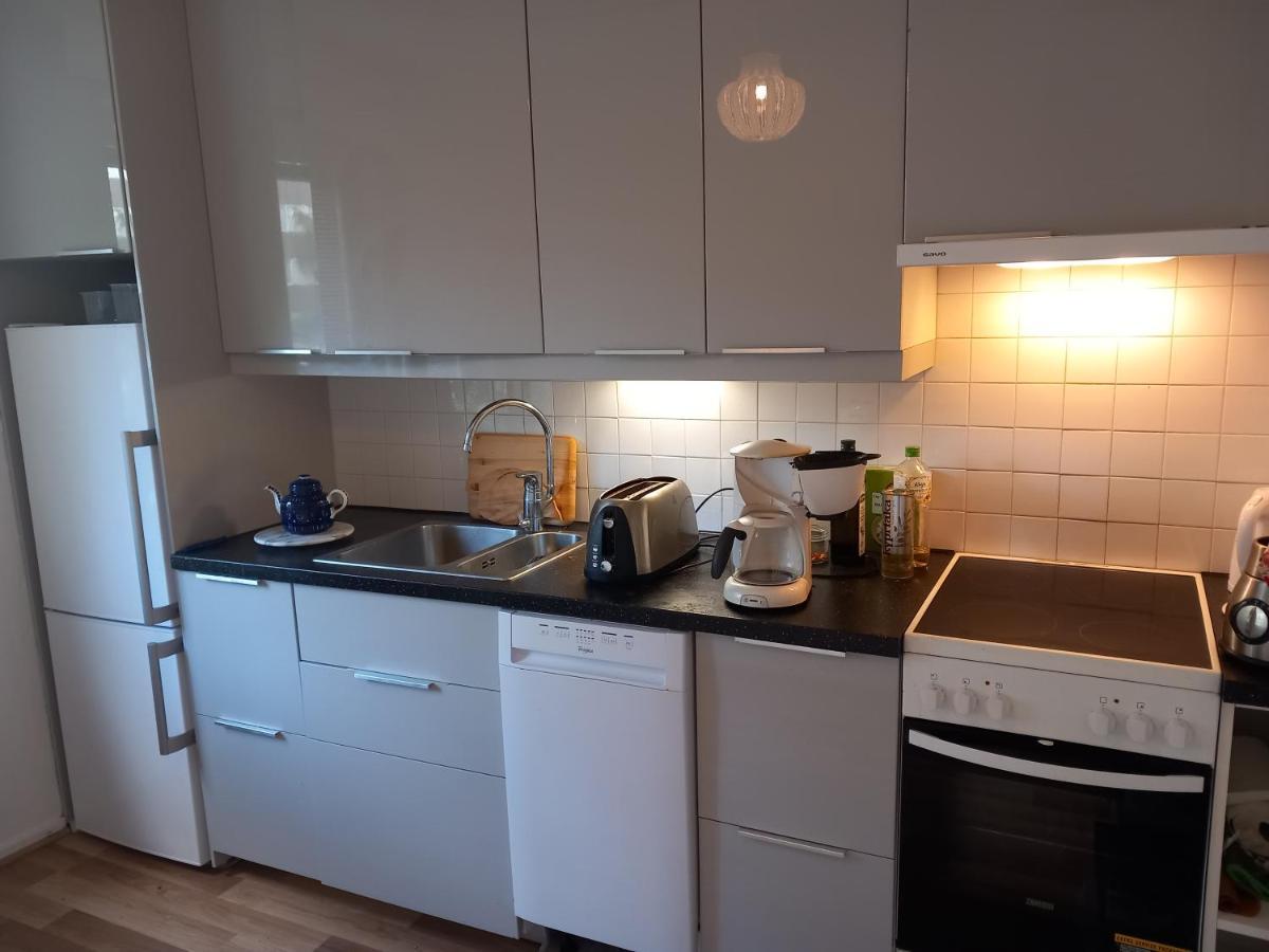 Ferienwohnung Puotilan Rose Helsinki Exterior foto